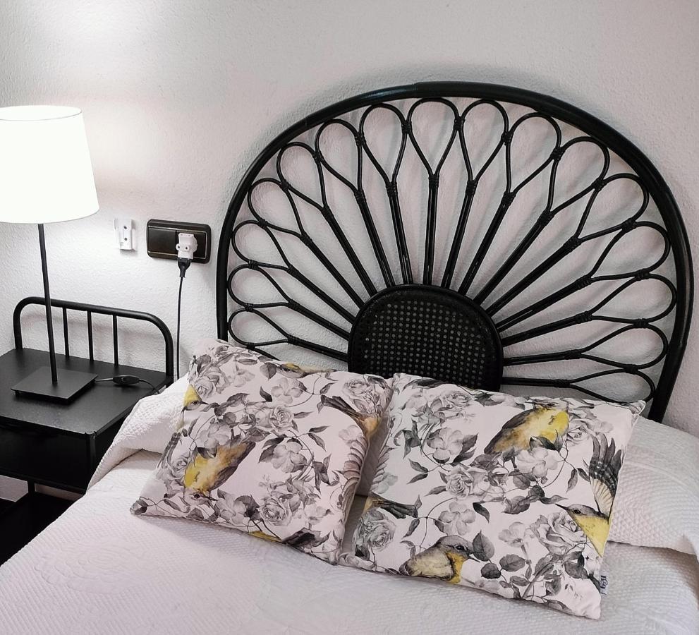 Vivienda Con Parking Incluido - Zona Van Dyck Apartment Salamanca Ngoại thất bức ảnh