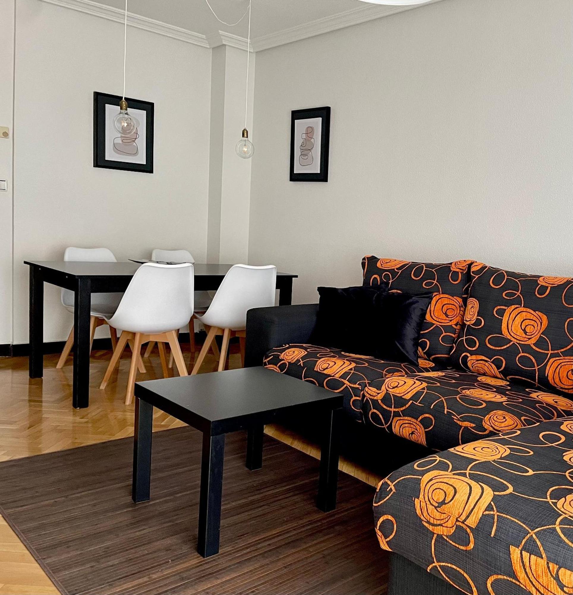 Vivienda Con Parking Incluido - Zona Van Dyck Apartment Salamanca Ngoại thất bức ảnh